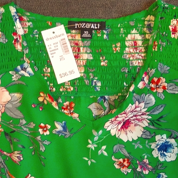 Green floral blouse size XS - Picture 6 of 7